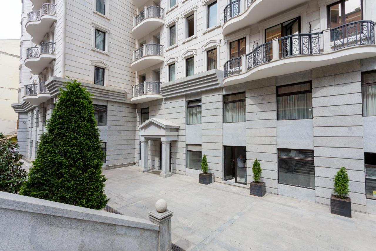 Central Cozy 3Bd-2Bath Apartment Tbilisi Exterior photo