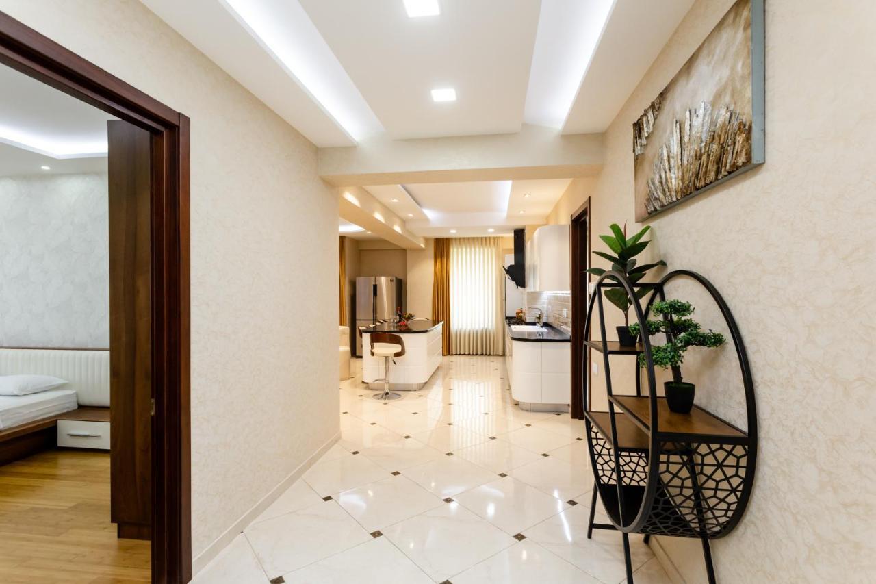 Central Cozy 3Bd-2Bath Apartment Tbilisi Exterior photo
